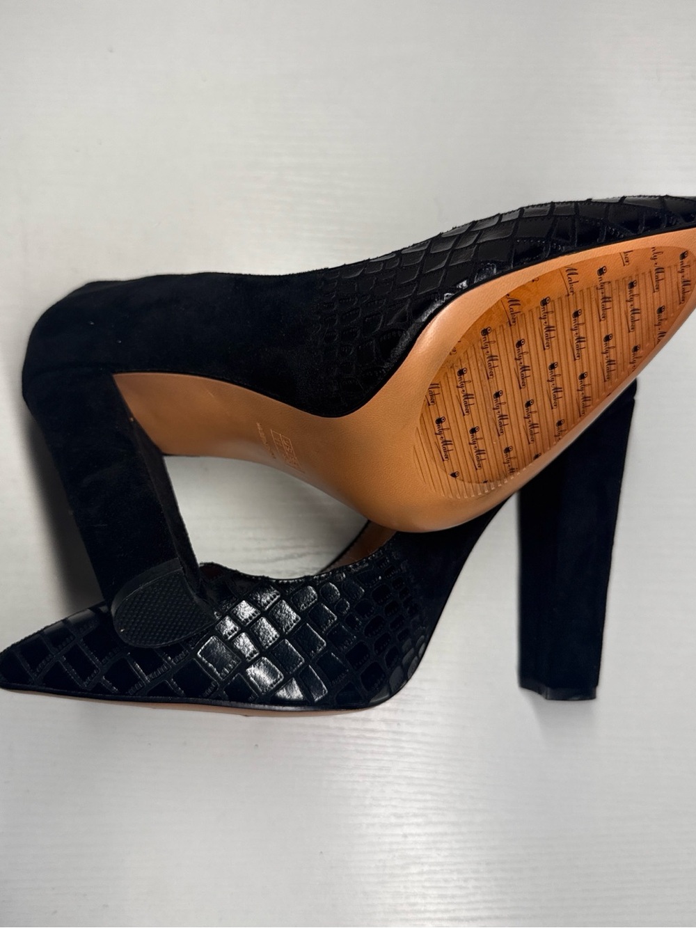 Chic Black Pointed-Toe Block Heel Pumps